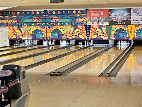 Cerbat Lanes Sports Bar .